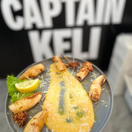 Keli Ksamil