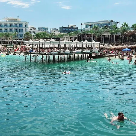 Keli Hotel Ksamil